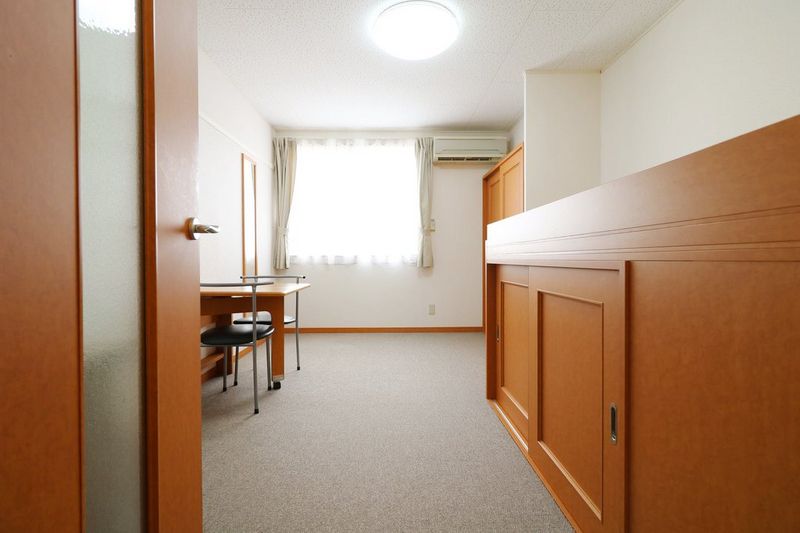 レオパレスＭＹ中山 居間