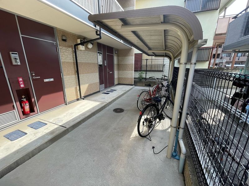 レオパレスリッチトレイン 共用部分