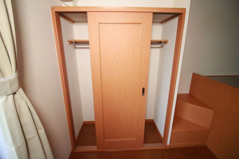 レオパレスグリーンコート　小栗 収納