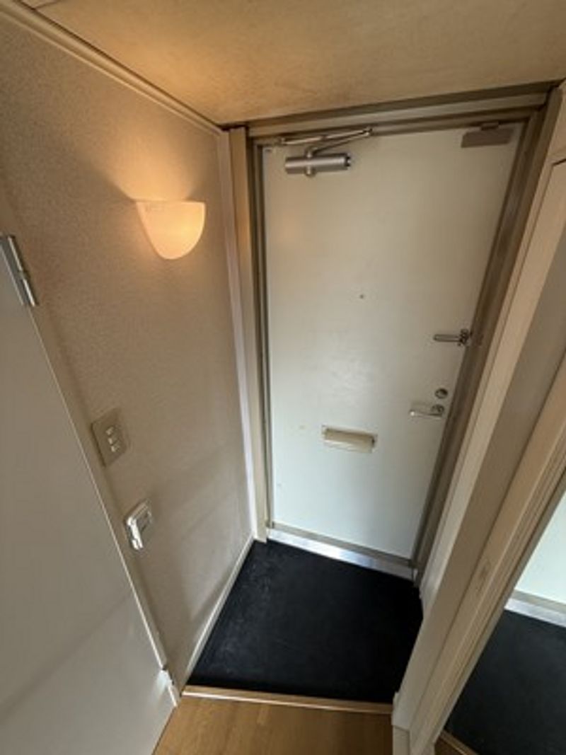 レオパレスサンハイムＢ 玄関