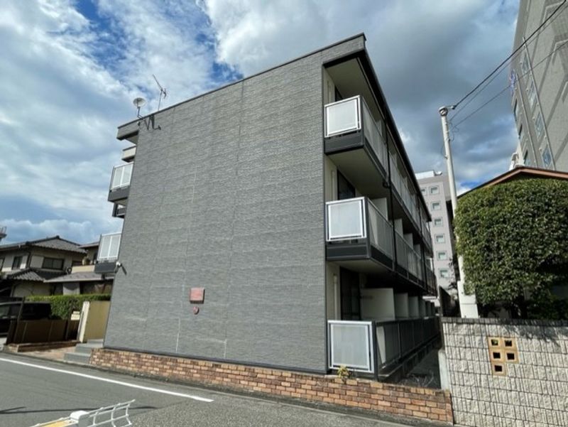 レオパレスローレル相生 外観