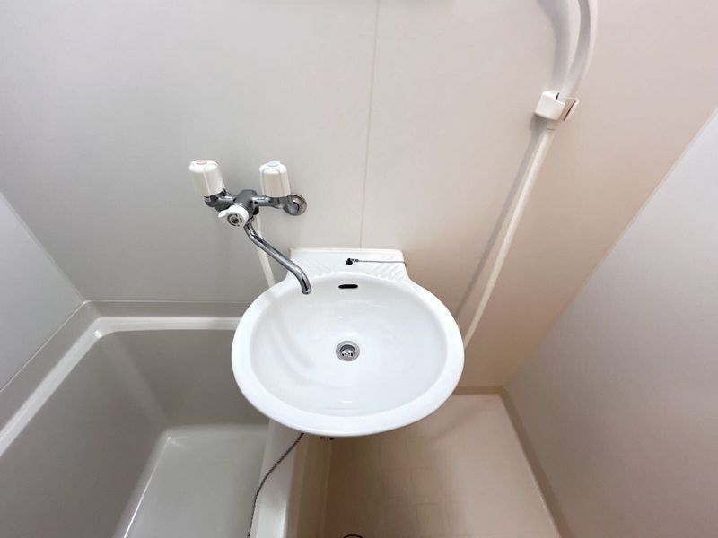 レオネクストクラインガルテン 洗面台