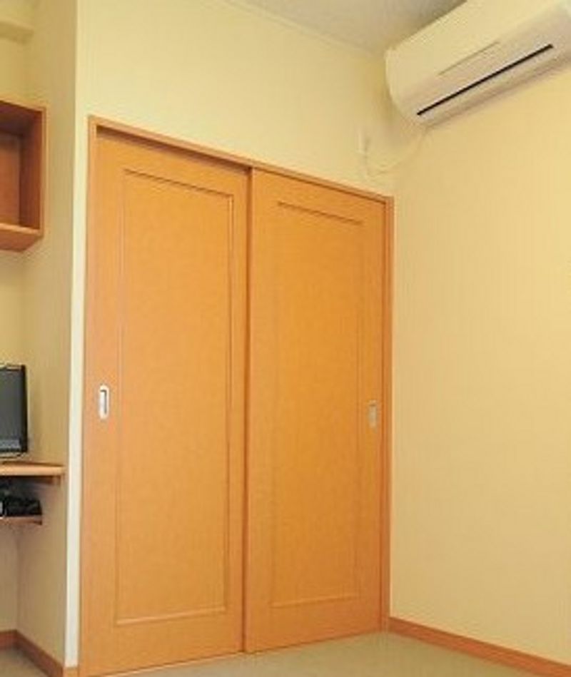 レオパレスメルシーⅡ 収納