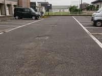 レオパレスイル　クオーレ 駐車場