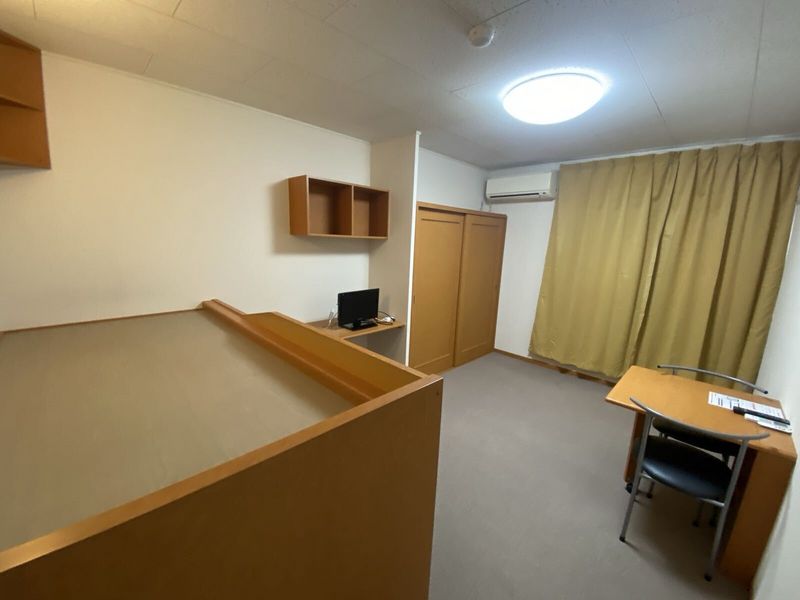 レオパレスフォンティーヌ 居間