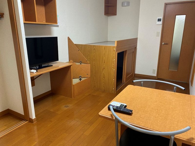 レオパレスマーテルコサージ１２ 寝室