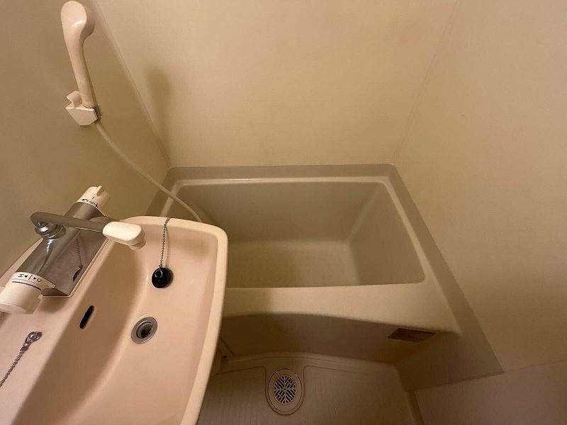 レオパレスソレーユⅢ 風呂