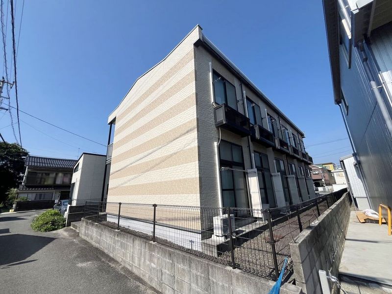 レオパレスパル 外観
