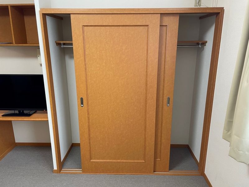 レオパレス東大浜２ 収納