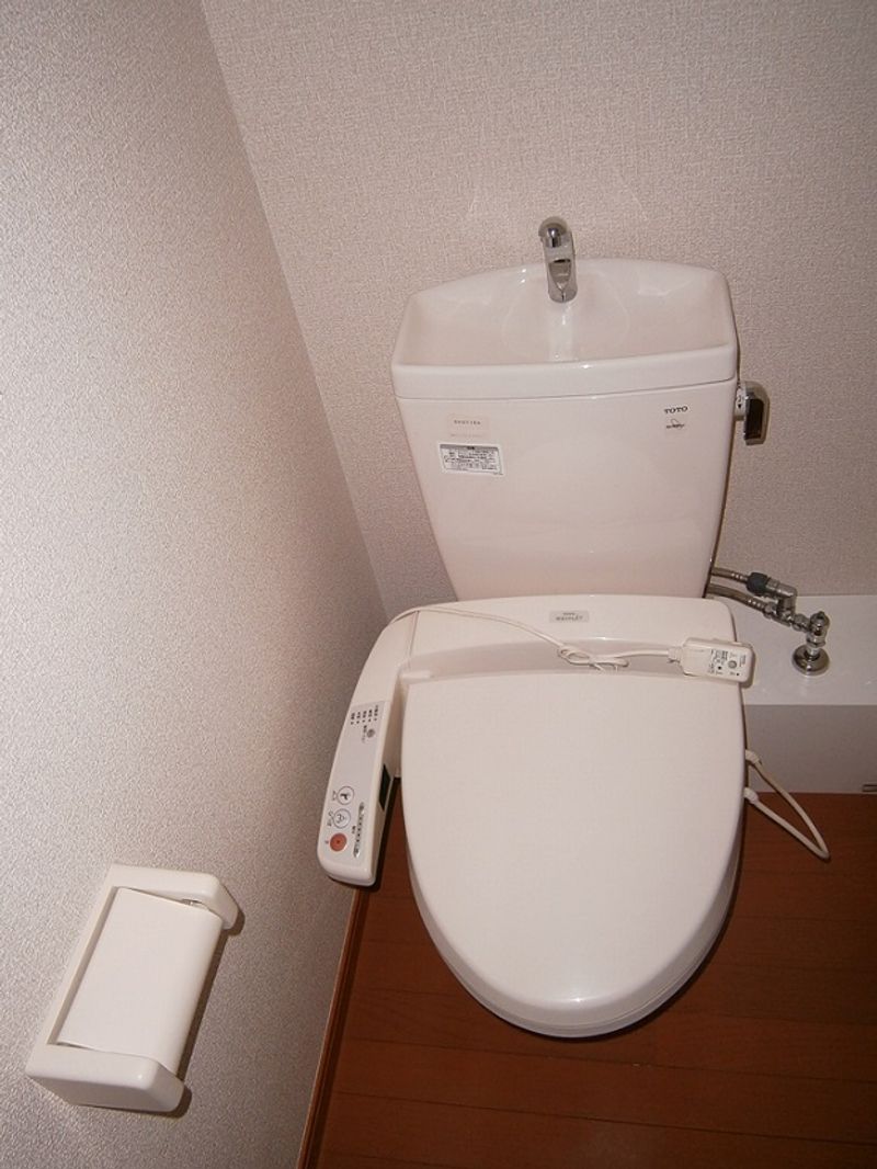 レオパレス青砥 トイレ