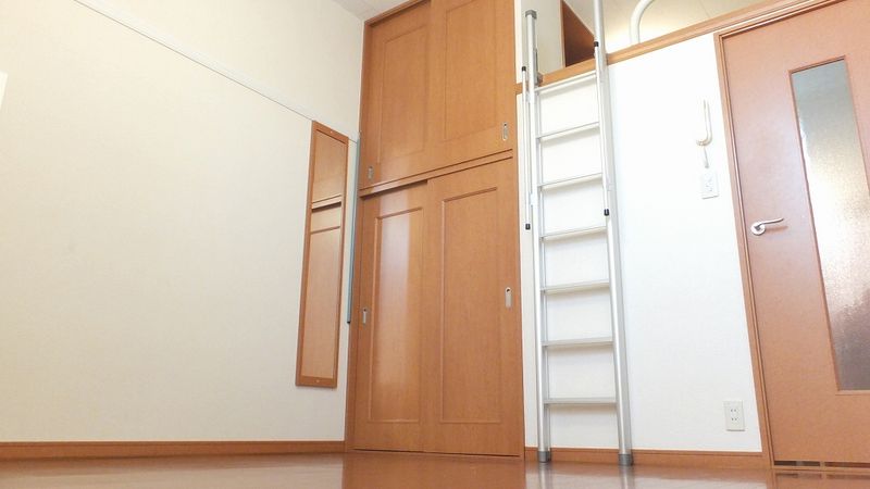 レオパレスアフロディーテ 居間