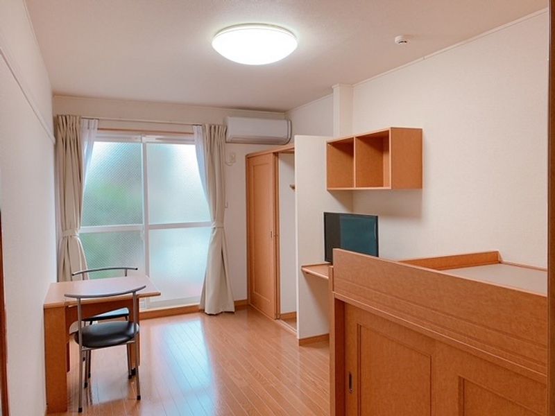 レオパレスＣｈｅｚ　ｍｏｉ　Ｎ 居間