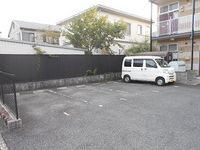 レオパレス滋賀 駐車場