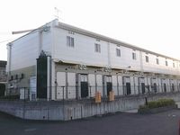 レオパレスリバーヒル 外観