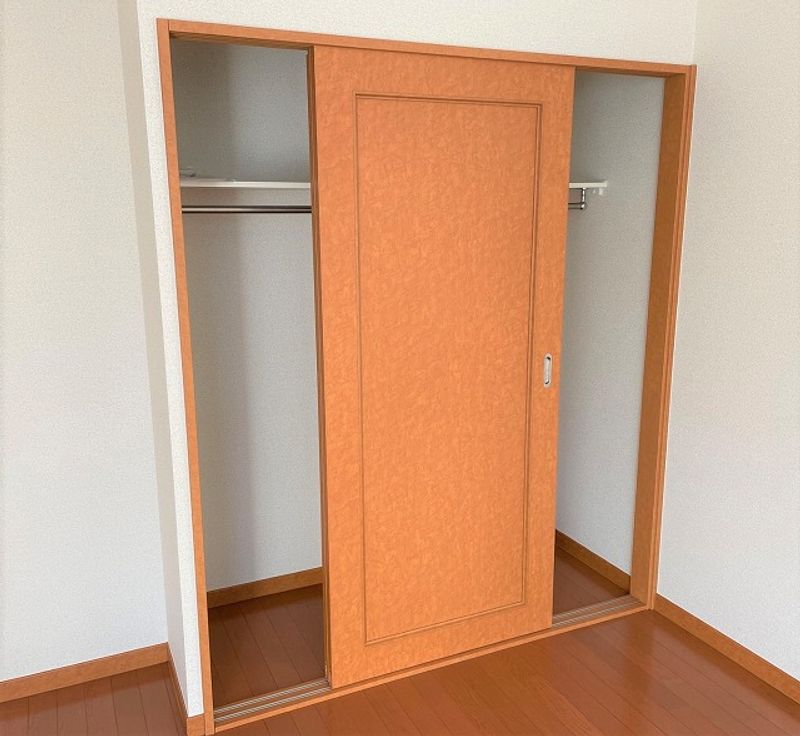 レオパレスアカシア 収納