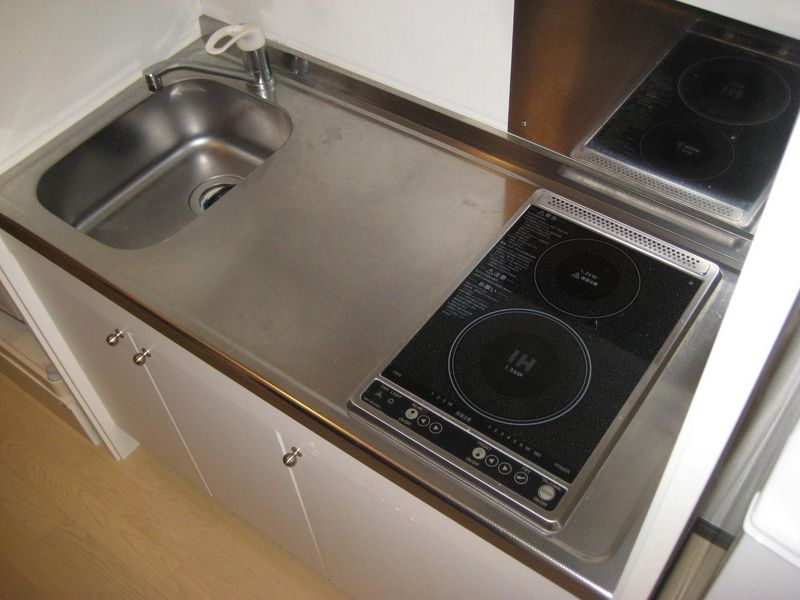 LEONEXT Eddie Crest Nhà bếp