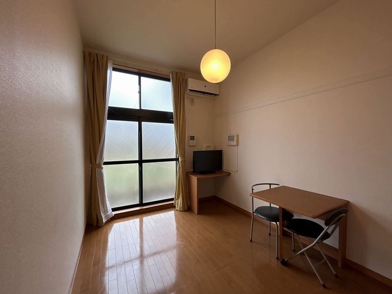 レオパレスゆげたⅡ 居間