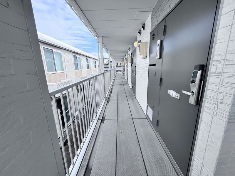 leopalace Michi Khác