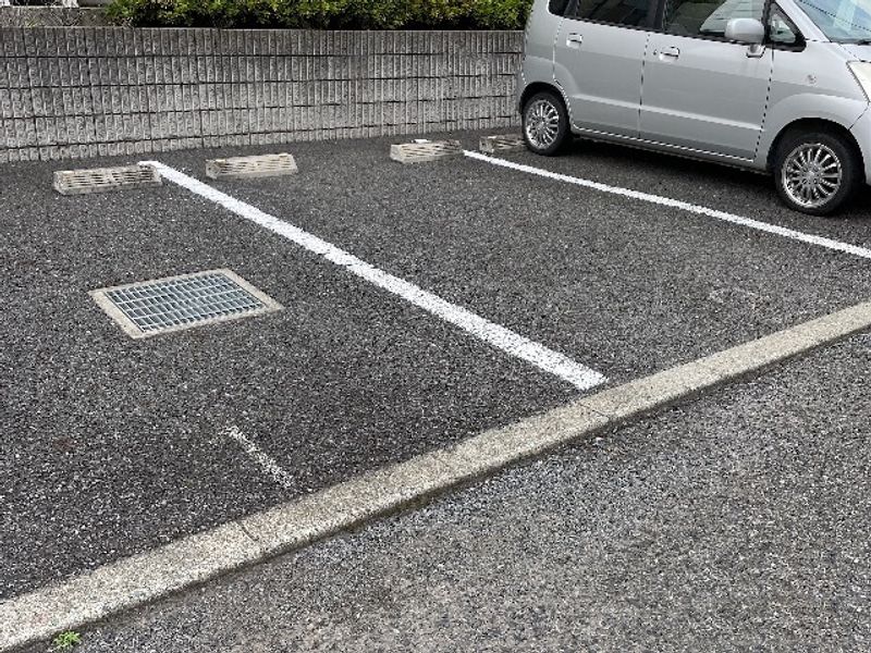 レオパレスアメニティⅡ 駐車場