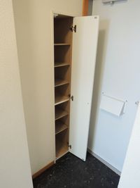 レオパレス南１０条 収納