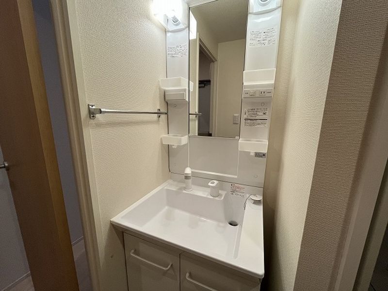 CLEINO Grand Maison Aoi Bồn rửa mặt