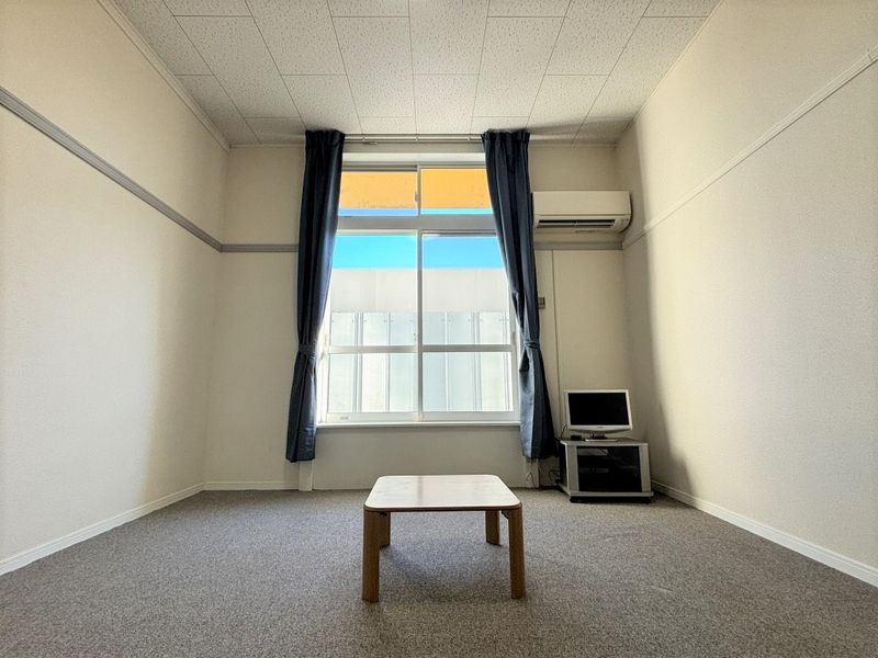 レオパレス渓−せせらぎ− 居間