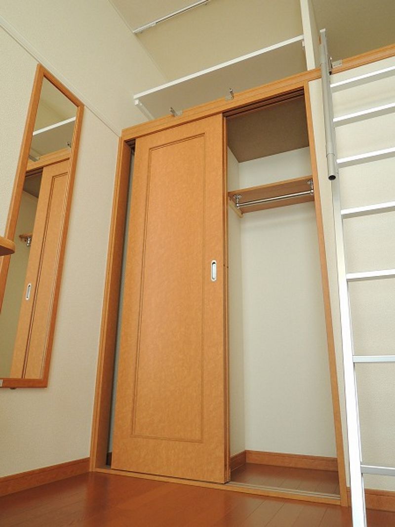 レオパレスエクセル元山Ⅰ 収納