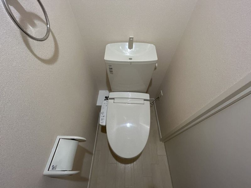 レオネクストルミエール トイレ