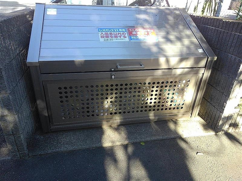 レオパレスドミール田町 共用部分