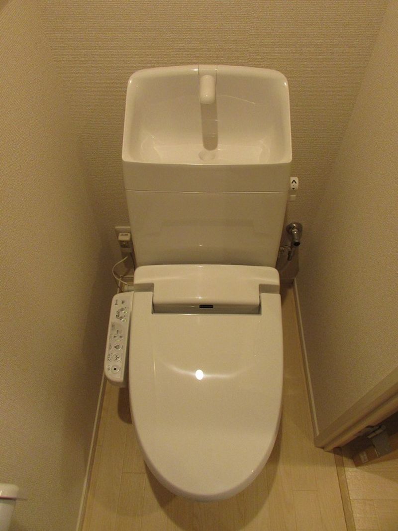 クレイノＫＡＧＵＲＡＭＡＣＨＩ トイレ
