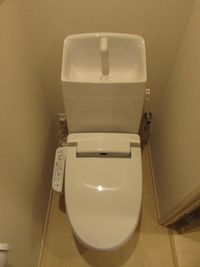 クレイノＫＡＧＵＲＡＭＡＣＨＩ トイレ