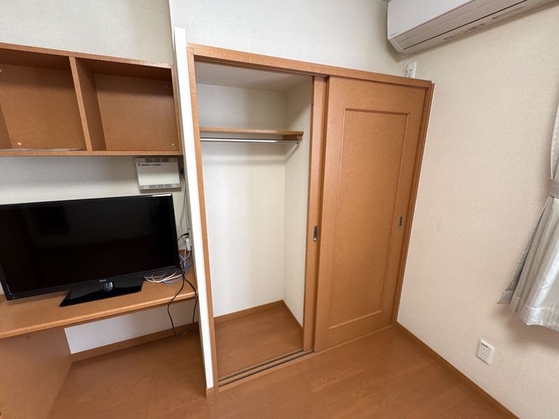 レオパレスクオーレ 収納