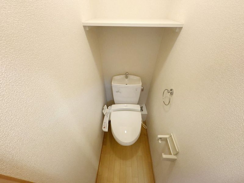 レオパレスボヌール トイレ