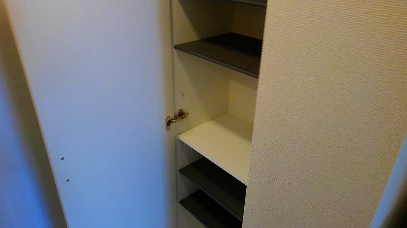 クレイノアビタシオンシグマ 玄関