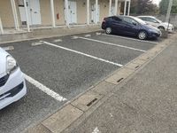 レオパレスブルームＹＫ 駐車場