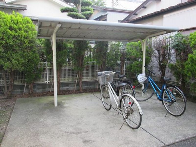 レオパレスプルート 共用部分