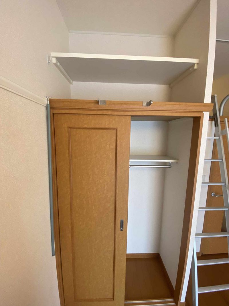 レオパレスブルースカイ小山 収納
