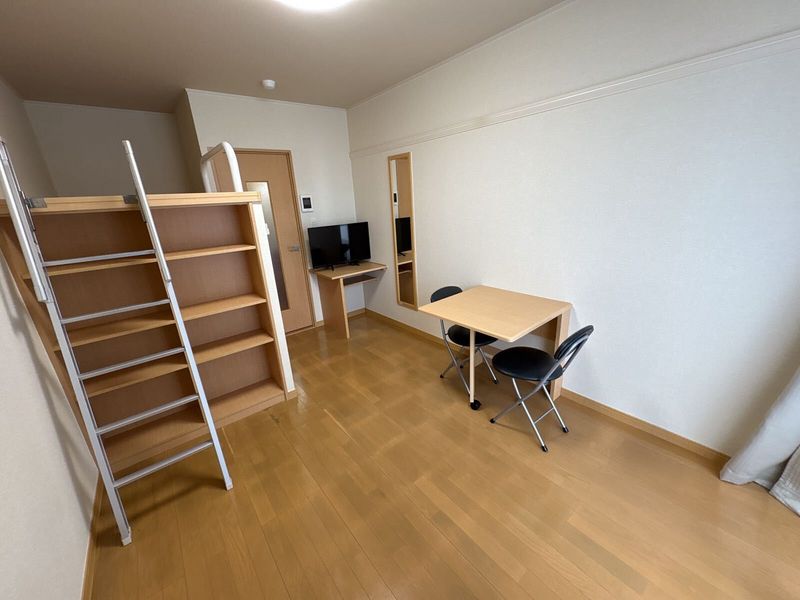 leopalace Hinaga Higashi Living room