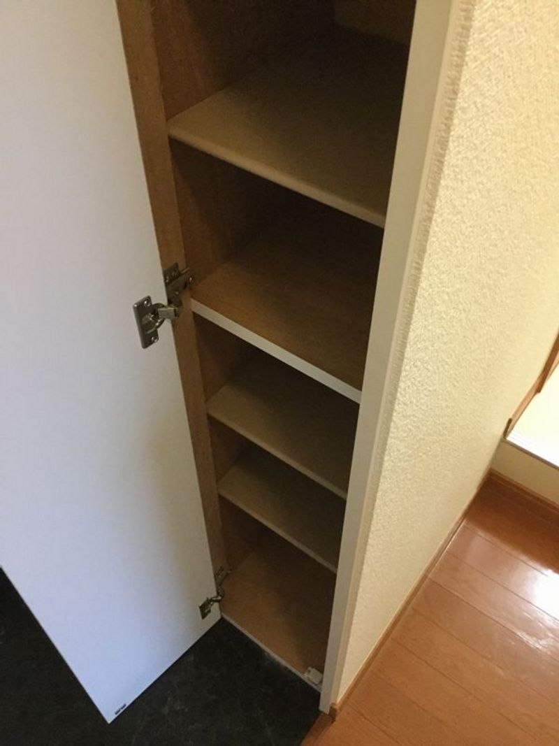 レオパレスソクラテス 収納