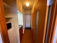 レオパレスステラハウス 玄関