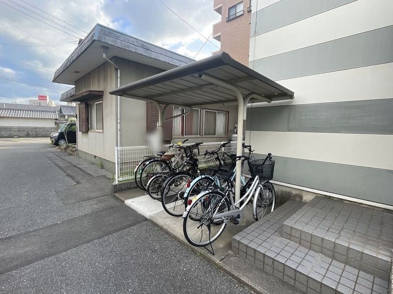レオパレスｐａｒａｄｉｓｅ．Ａ 共用部分
