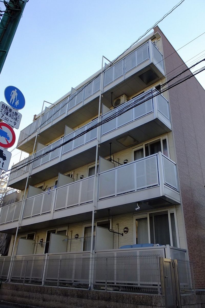 レオパレスユニティ 外観