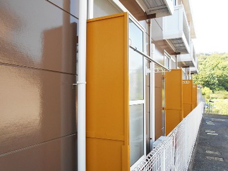 レオパレスカメリア バルコニー