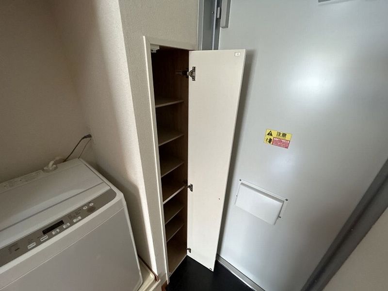 レオパレスＳＨＩＮＷＡ 収納