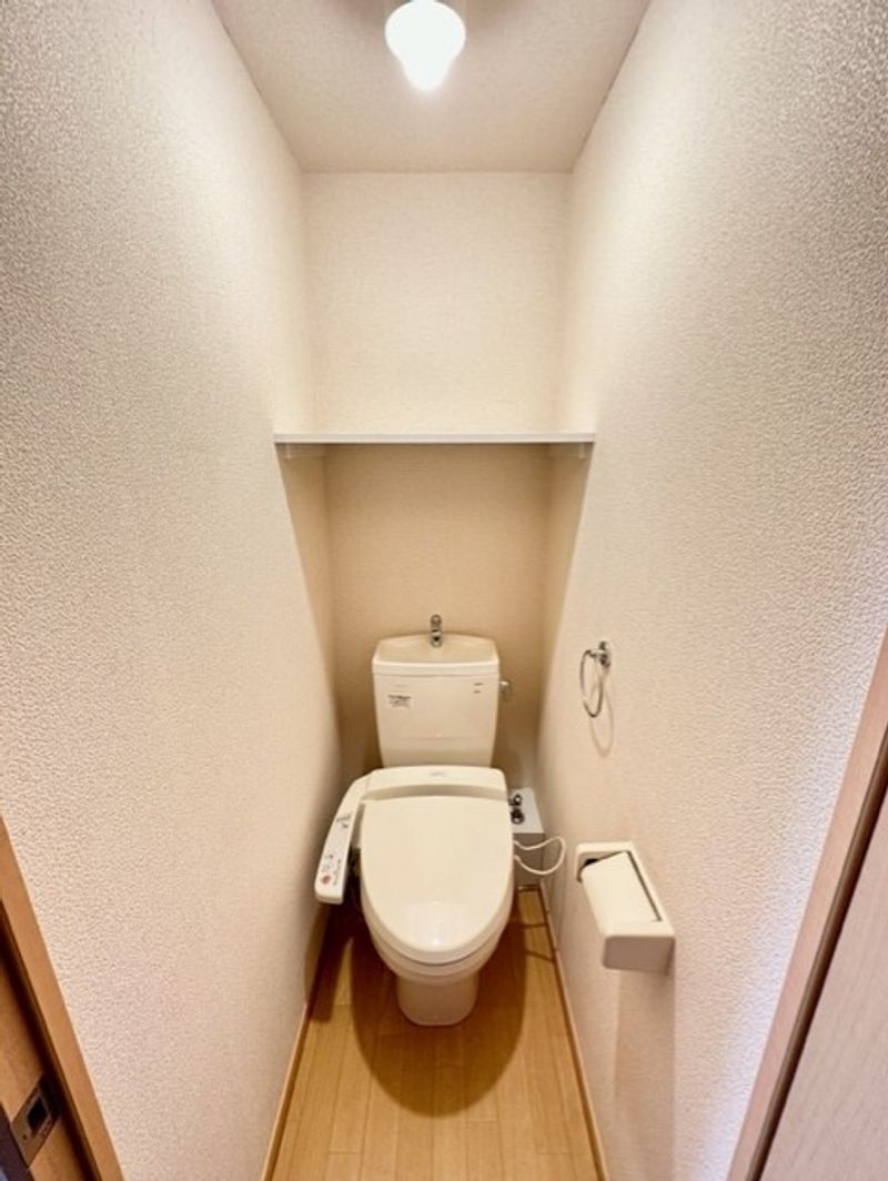 レオパレスルチェンテ トイレ