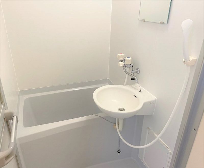 leopalace Claire Abiko Bathroom