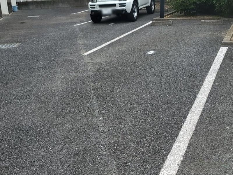 leopalace Suzuki 주차장