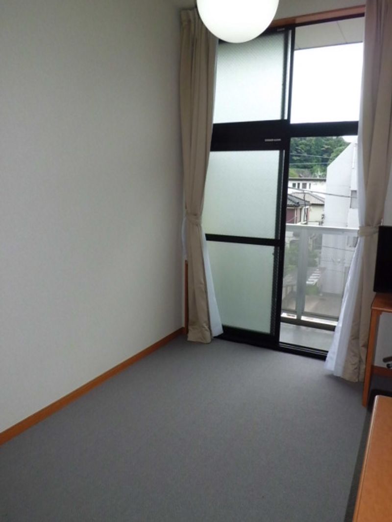 レオパレスウィンドワード 居間