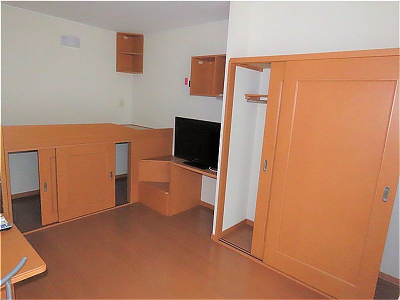 レオパレススマイルコーポ 収納