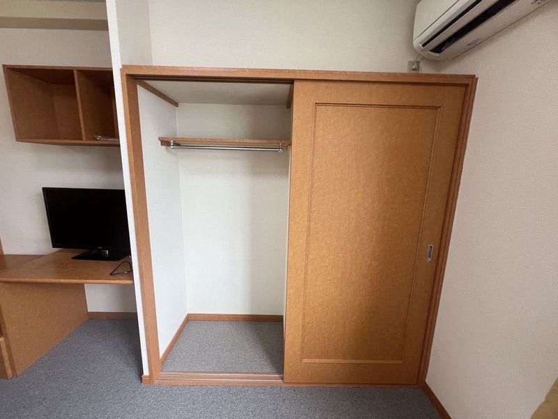 レオパレスブロード・ミヤワキ 収納